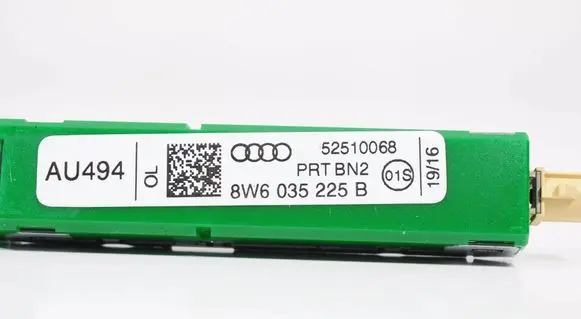 KIA Ceed Aerial antenna amplifier 8W6035225B