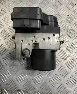 Lexus IS 220D-250-350 ABS Pump 4454053100 1338008060