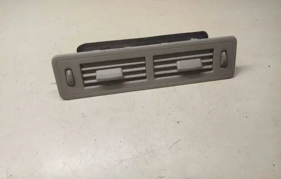 Mercedes-Benz GL X164 Rear air vent grill a1648301754