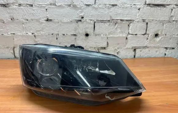 Skoda Fabia Mk3 (NJ) Headlight/headlamp 6V1941016B