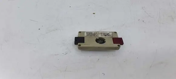 BMW 5 E60 E61 Aerial antenna filter 695319101 21367510