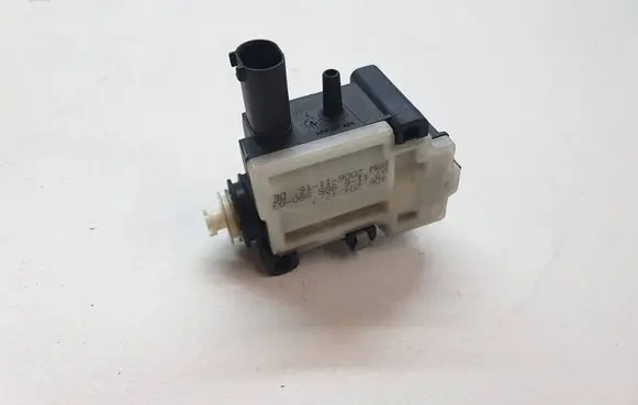 Mini One - Cooper Coupe R56 Fuel tank cap lock 406204427 20061116 6985880