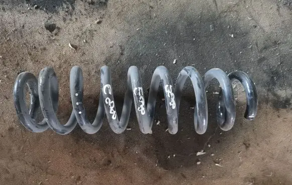 BMW 1 E82 E88 Rear coil spring