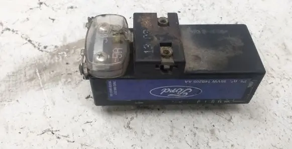 Ford Galaxy Coolant fan relay 7MO000317 95VW8653AA
