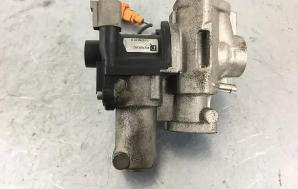 Audi A5 8T 8F EGR valve 059131501H