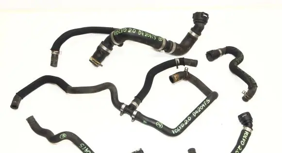 Volvo S60 Engine coolant pipe/hose 31368749 31368800 31319778