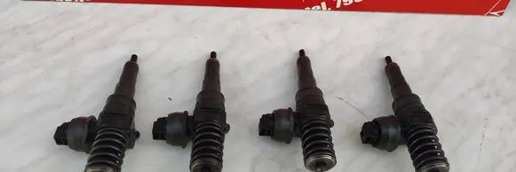 Audi A4 S4 B7 8E 8H Fuel injector 038130073BP