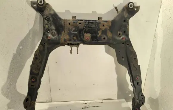 Ford Mondeo MK IV Front subframe Cj081