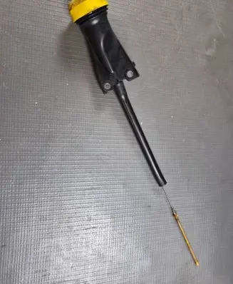 Renault Kadjar Oil level dip stick 8200423392 8200722806