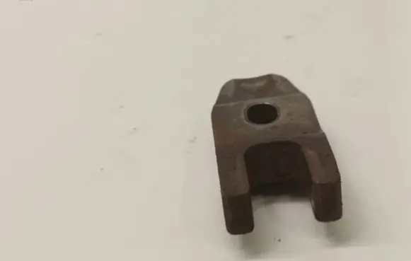 Volvo S60 Fuel Injector clamp holder 