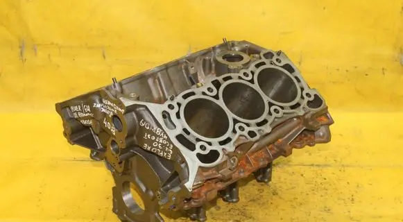 Ford Explorer Engine block 