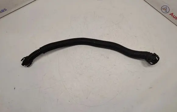 Breather/breather pipe/hose