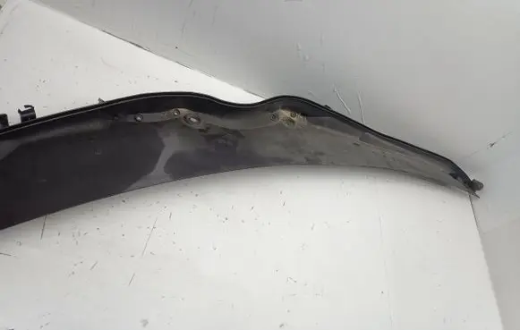 Mercedes-Benz C AMG W203 Wiper trim 2038301713