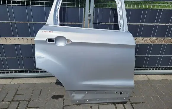 Ford Kuga II Rear door