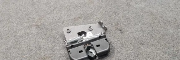 BMW 3 F30 F35 F31 Seat back rest lock catch 7112863-10