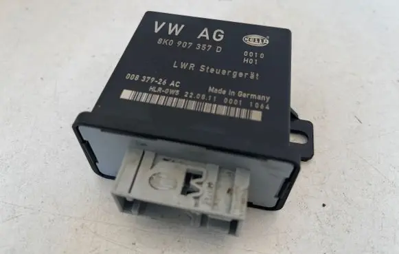 Audi Q5 SQ5 Light module LCM 8K0907357D