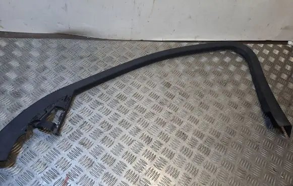 Audi Q7 4L Front door glass trim molding 4H0867610A