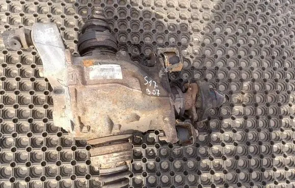 BMW 1 E81 E87 Rear differential