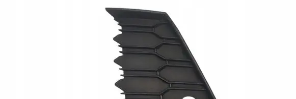 Skoda Fabia Mk3 (NJ) Front bumper lower grill 6V0853666A