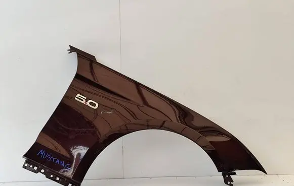 Ford Mustang VI Fender