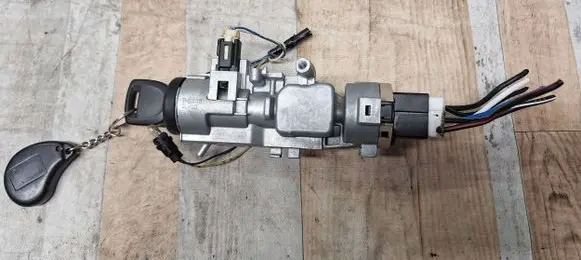 Mazda Premacy Ignition lock