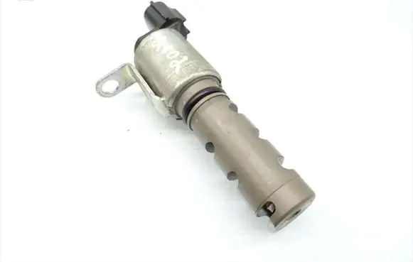 Lexus IS III XE30 Camshaft vanos timing valve 337010