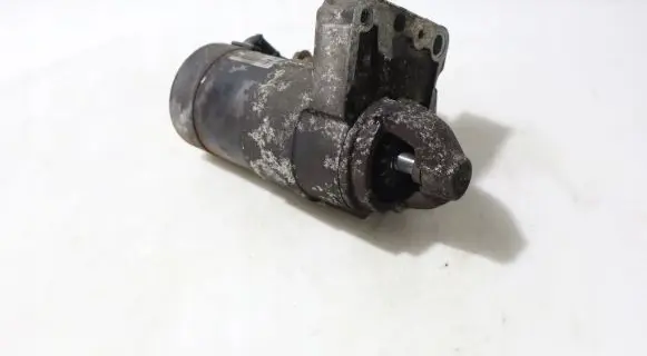 Peugeot 308 Starter motor