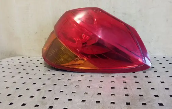 Subaru Outback Rear/tail lights 22020792
