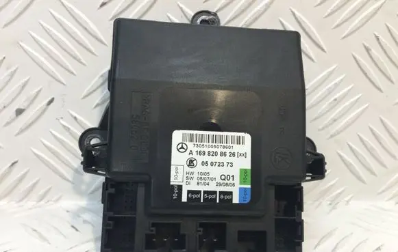Mercedes-Benz A W169 Door control unit/module A1698208626