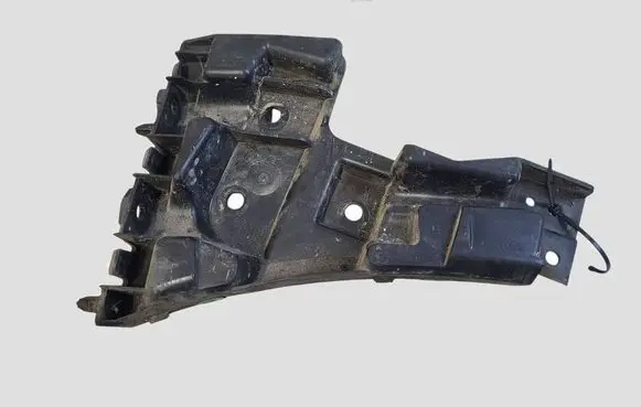 Volvo V60 Front bumper mounting bracket 31323833
