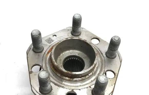 Tesla Model Y Rear wheel hub 104412300B