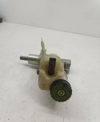 Peugeot 407 Master brake cylinder 9646980980