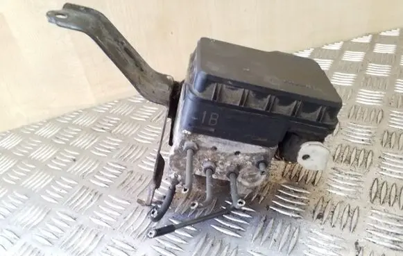 Toyota RAV 4 (XA20) ABS Pump 4451042080 8954142050 1338000020