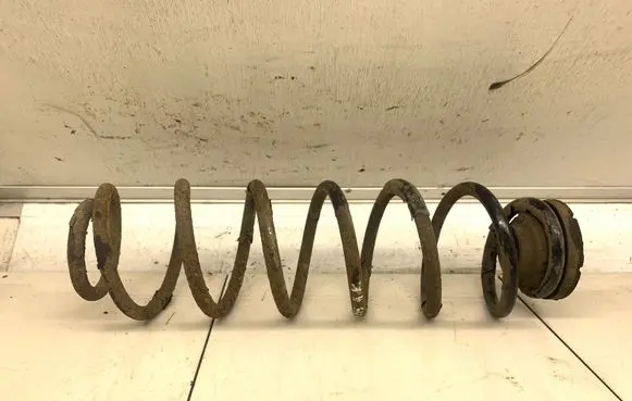 Volkswagen Polo III 6N 6N2 6NF Rear coil spring
