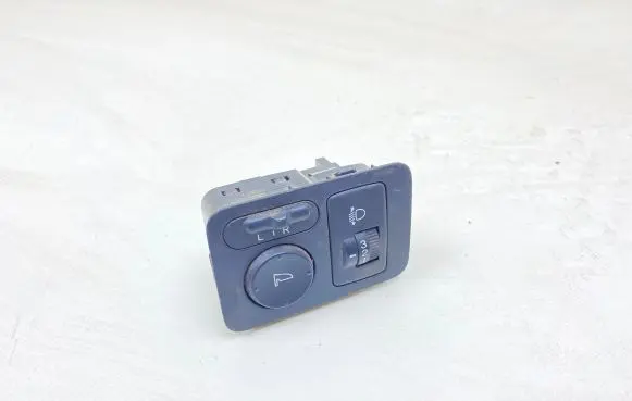 Honda CR-V Headlight level height control switch M37548