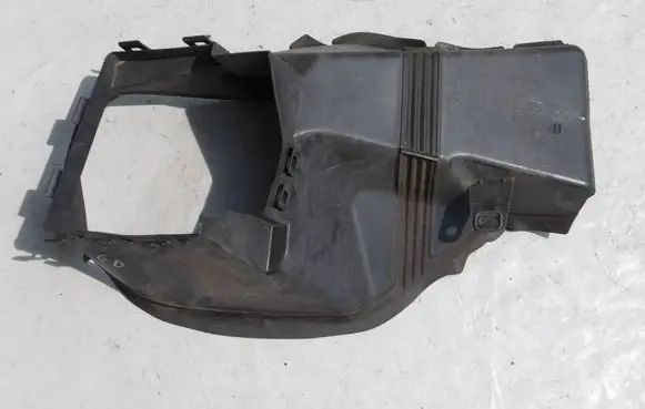 Opel Grandland X Intercooler air guide/duct channel YP00043180 C06757091 P1U0151797