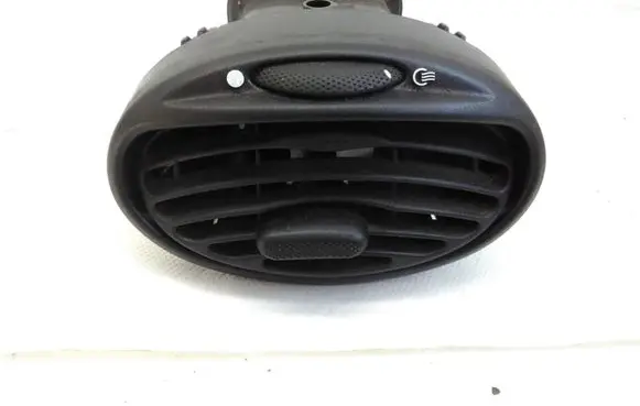 Ford Focus Dashboard side air vent grill/cover trim 98AB19893BJW D1B1AR66ZA
