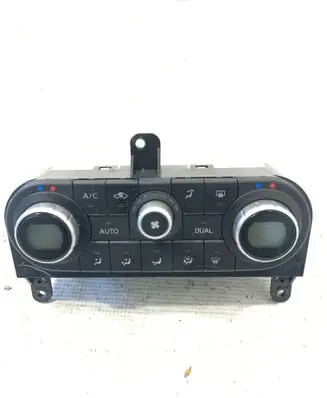 Nissan Qashqai Climate control unit 27500BR45A C0410