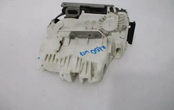 Jeep Grand Cherokee Front door lock P04589924AF