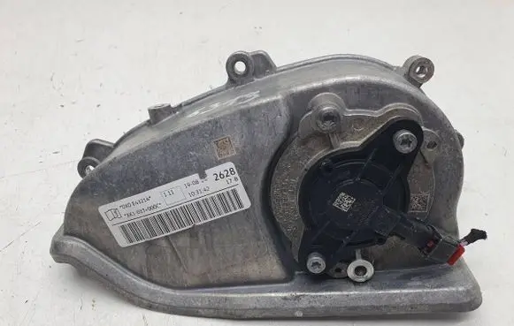 Skoda Octavia Mk4 Timing belt guard (cover) 