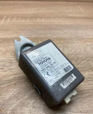 Lexus GS 300 350 430 450H Door control unit/module 8974030210 61B351000