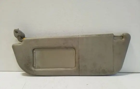Sun visor