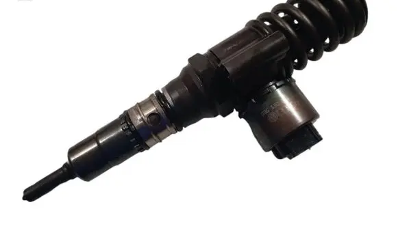 Audi A4 S4 B7 8E 8H Fuel injector 03G130073G 0414720404