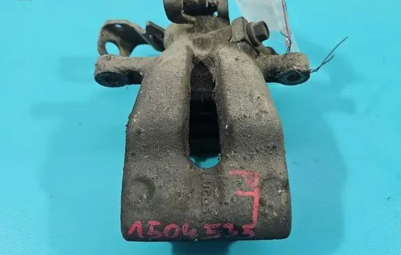 Rear brake caliper