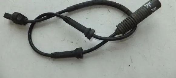 BMW 1 E81 E87 Front ABS sensor wiring 6762465