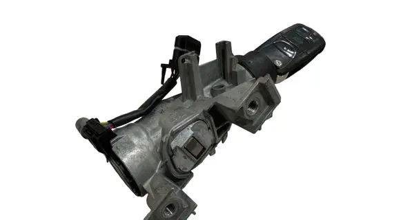 Volkswagen Golf Plus Ignition lock 1K0905851B 0596AD1900