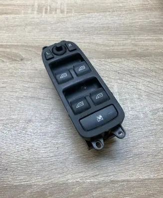 Volvo V50 Electric window control switch 30710787