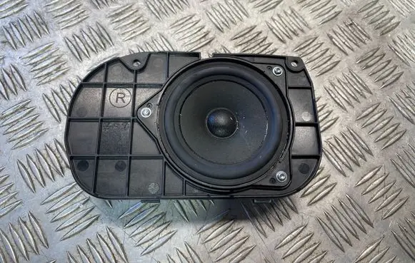 BMW 5 F10 F11 Parcel shelf speaker 9289638