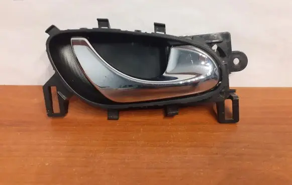 Nissan X-Trail T32 Rear door interior handle 12268