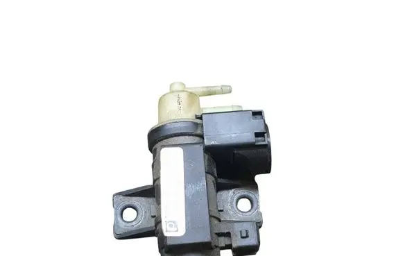 Renault Master III Turbo solenoid valve 8200790180 701814120 6116300